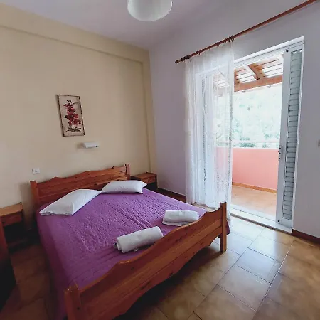Elena Apartment *