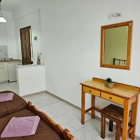 Elena Apartment Ipsos